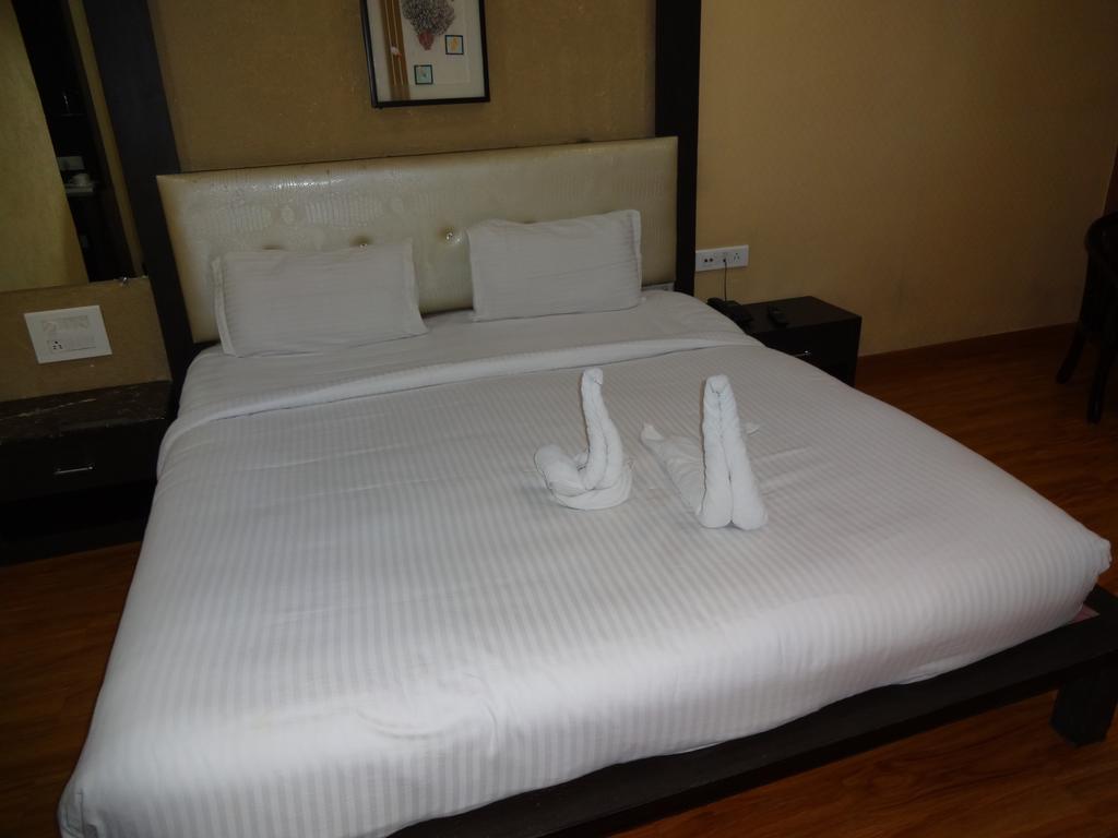 Sheetal International Rain Basera Raipur (Chhattisgarh) Room photo